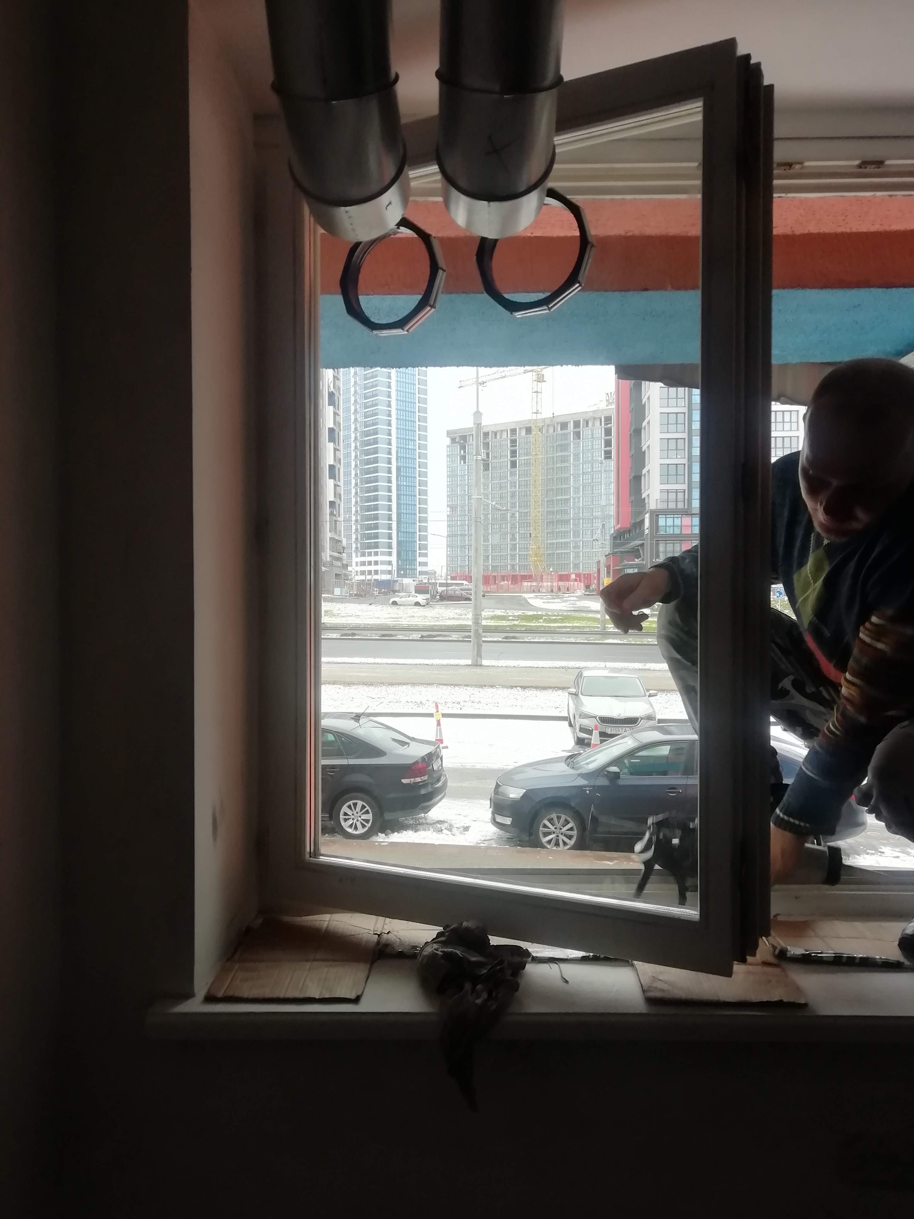 Стеклопакет с круглым отверстием